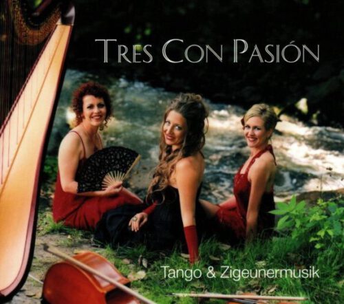 Tres con Pasiòn Cover